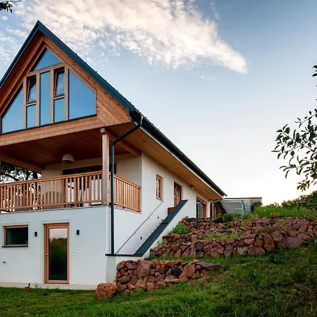 Mit Privaten Schwimmteich Und Sauna *