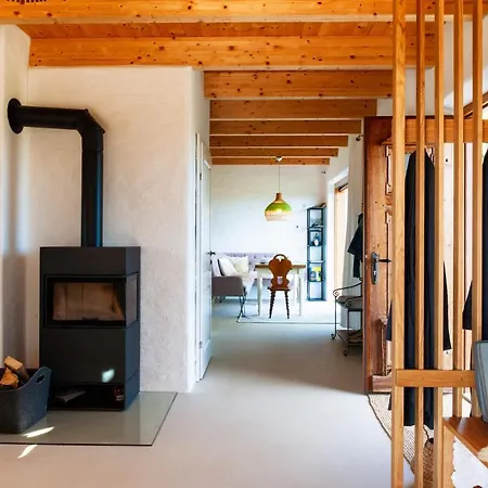 Casa de Férias Mit Privaten Schwimmteich Und Sauna Oed bei Gleisdorf