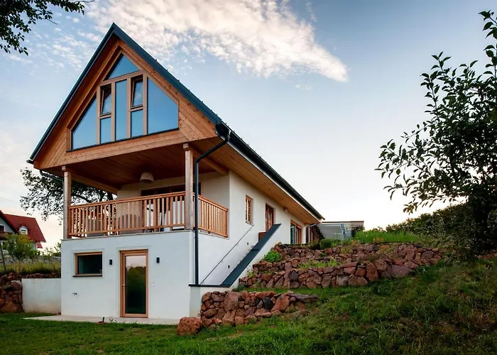 Mit Privaten Schwimmteich Und Sauna *